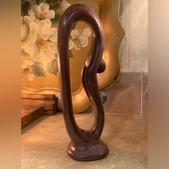 mother and child abstract figure - Picture 4 of 7